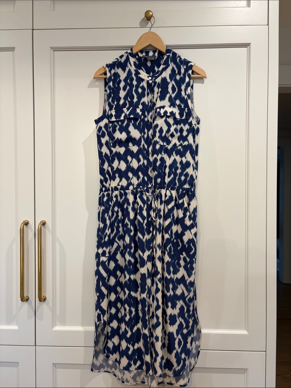 Vince Blue and White Sleeveless Printed Midi Dress